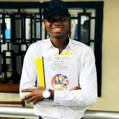 HadjKaramo's profile picture. Sociologue, maintenacier et brodeur