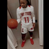 momoneyyyyyy🤩 (@monettahilory) 's Twitter Profile