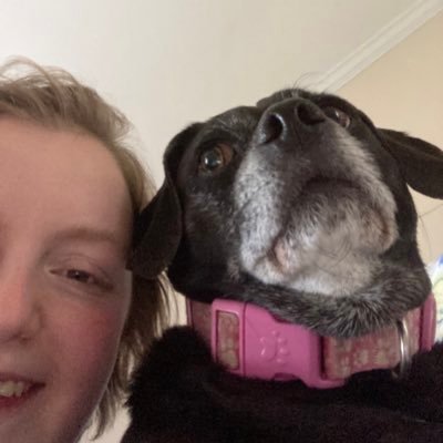 invisableartist's profile picture. Dog mom who likes to draw. She/Her. Emma 💍 ♡ 🎨