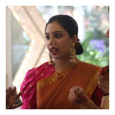 athale_madhura's profile picture. Meditation. Archaeology. Coordination.
Mixture of Paradoxes.
Filter Coffee. Chaap. Chai.
Life of Exploring✨


(New Account)