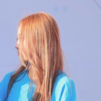 suyeonfits's profile picture. #1  pre  debut  suyangi  @sheongold  💌