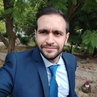 Ingeniero Civil y apasionado del voleibol, la energia y las nuevas tecnologias.