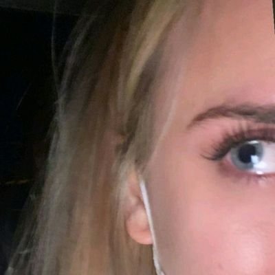 cmrnin_kpkki380's profile picture. cemrenin_kapkeki380
gt var 🙃