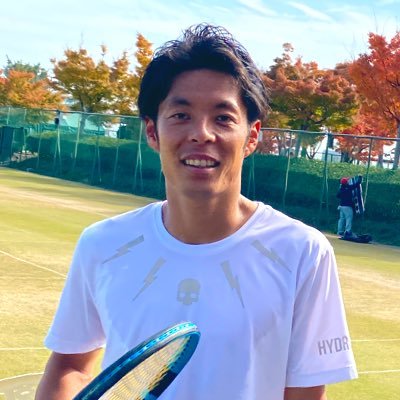 鈴木翔　テニスコーチ