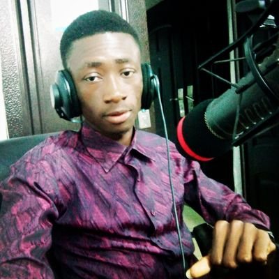 ogyaba_jnr's profile picture. A Media practitioner (Sports presenter)@ Radio Visa 88.5 Mhz Dunkwa- On-Offin.