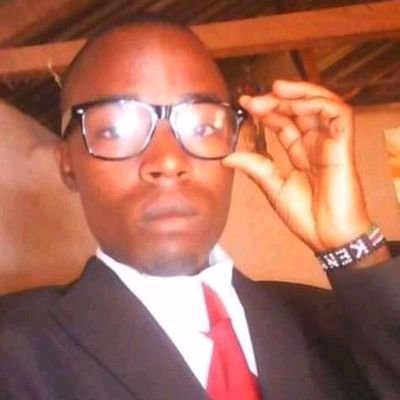 Duke_mtetezi's profile picture. Vegetarian😄