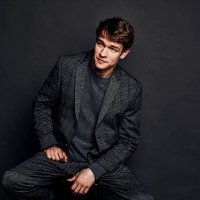 Hamish Blaze (@ingreybackpack) 's Twitter Profile