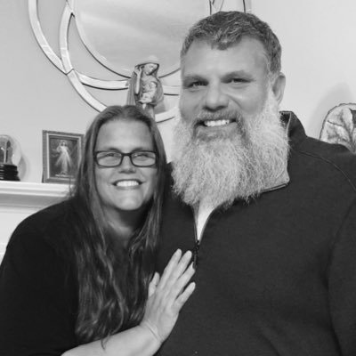 Retired Educator 📚📓📒Wife to “El Jefe” for 28 years ❤️ Mom of 3 amazing college graduates ❤️