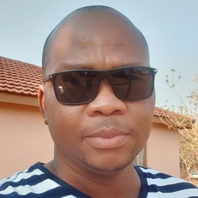 SelekaH's profile picture. Proudly South African