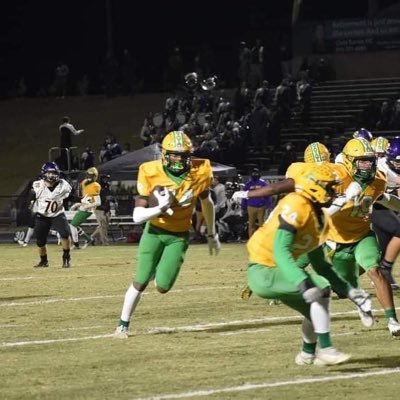 RSHS🔰class of 2024🎓 OLB 195 Ibs 6’2 2.9 gpa