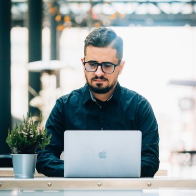 tomjaskiewicz's profile picture. 📺 Beginner Youtuber | 💻 Selfhosting & Opensource Enthusiast | ☁️ Daily Software & Cloud Engineer | 🚴‍♂️ Amateur Triathlete | ☕️ Coffee Lover