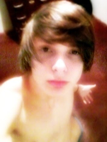 Hi' Welcome to my life =] Pode me seguir nao estou perdido =]