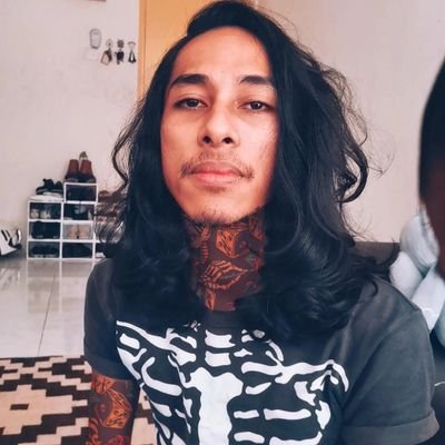 Latiff_Latipah's profile picture. Long Live LatiffEzarni 🌻👨‍👩‍👦🌻
Seorang Suami & Ayah