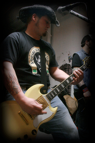 RevScottyH's profile picture. Futurama, sci-fi, horror flicks, sound engineering, beating the shit out of an antique Les Paul, blaming my customers and all around nice guy. I finish last.