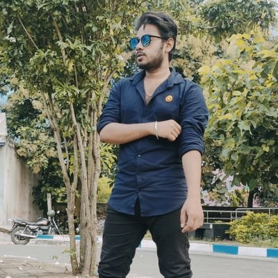 PrinceR87247533's profile picture. I hate Love Stories