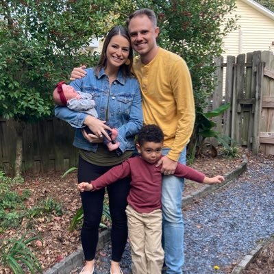 Saved by Jesus. Husband to @allyvrobo. VB national champ, dunk contest champ & most recently dunked on my 33rd birthday.
Helping every athlete @opendorse.