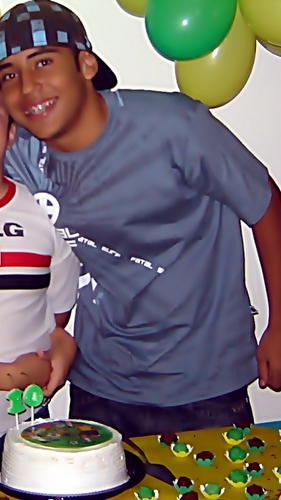 é dificil dizer OI , quando eu quero dizer euteamo :S