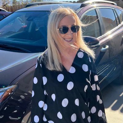 MsVerucas's profile picture. UT Austin grad, hook 'em horns!! 🤘 Los Angeles Chargers fan ⚡️⚡️⚡️, LA Dodgers fan, LA Lakers fan, Def Leppard fan