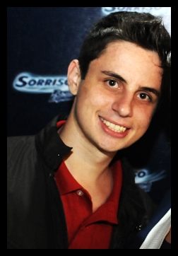 Vinicius_Moraes's profile picture. Nós somos nerds, mas somos brutos.