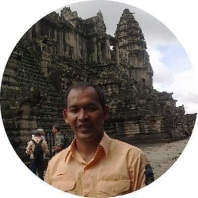 My name is Sokha. I am an English speaking tourguide in Siem Reap,Cambodia.