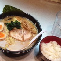 じゅ (@hcodkr) 's Twitter Profile