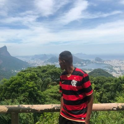 filho do rei de Ketu 💙
25verões 🏖
Flamengo 🔴⚫️
Carioca 😎🌊🏝