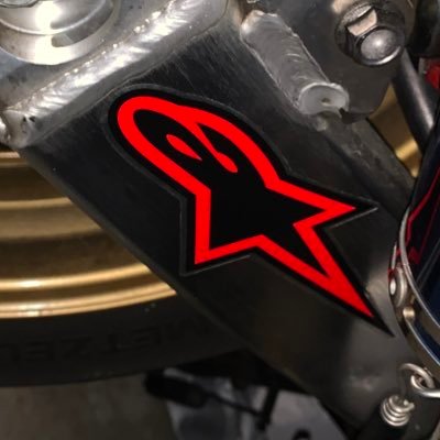 CBNC39_ZZCA1PB's profile picture. はじめまして✨スーフォア、NC42に乗ってましたが、バイク降りました🛵これからは、大事な家庭があるので余裕とお金💰があるなら、またバイク乗りたいな。無言フォロー、すみませんが、よろしくお願いします🙇‍♂️