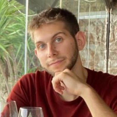 - Astrophysicist - PhD student @ESO; Former Intern @nasagoddard; MSc @UninaIT