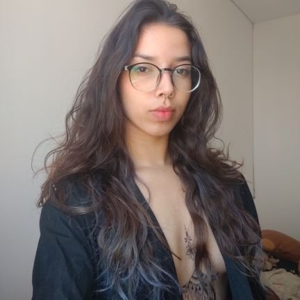 Estudante do 5° ano de Psico - USC 📚
Escorpião/Áries ♏
21 anos
Capoeirista🤸🏻♀️❤