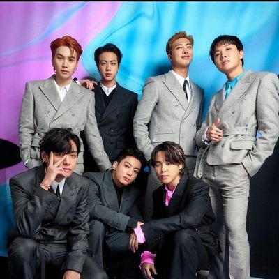 𝐁𝐓𝐒 - 𝐌𝐘 𝐔𝐍𝐈𝐕𝐄𝐑𝐒𝐄💜ᒪIᘜᕼT IT ᑌᑭ ᒪIKᗴ ᗩ ᗪYᑎᗩᗰITᗴ✨💃