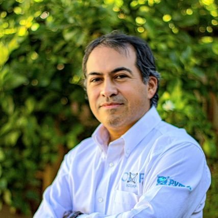 Fundador de XCORP.
Emprendedor, hijo único, forjado con la fuerza de una Madre Soltera.
3 Hijos y Esposa.
Voy por Igualdad de oportunidades Sígueme y te sigo!