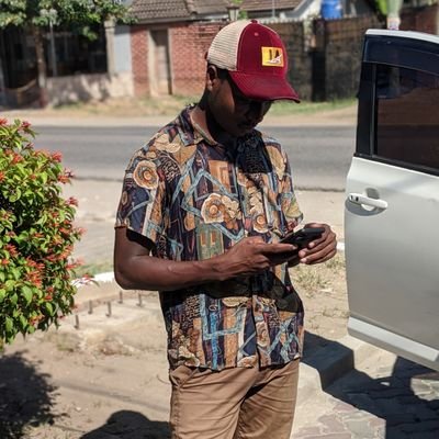 Gudson40's profile picture. personal account