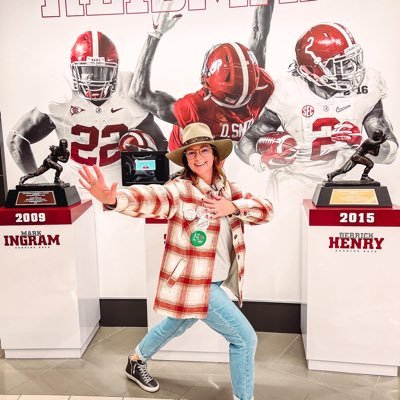 Wife👩🏻‍❤️‍👨🏻, Mom🧔🏻‍♂️👩🏻, Doods 🦮🐕‍🦺, ‘91 Bama Grad, Sports fan🏈⚾️, Conservative 🇺🇸, True Crime🕵🏻, #RollTide🐘 #GoBison🦬