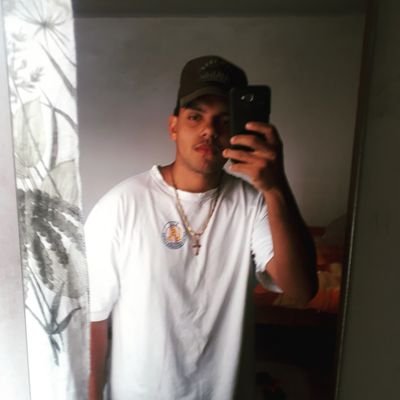 teusmarr's profile picture. Na luz da perdição , vou além fumo 1