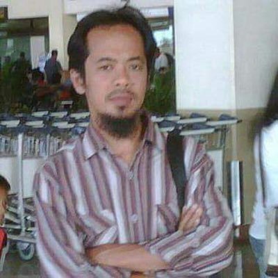MukhlisLaCinta's profile picture. Membangun Peradaban Islam dari lingkungan Keluarga