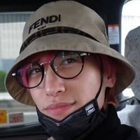 ぽんぽんkao(@_________ema) 's Twitter Profile Photo