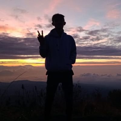 heryptr02's profile picture. Relex a little