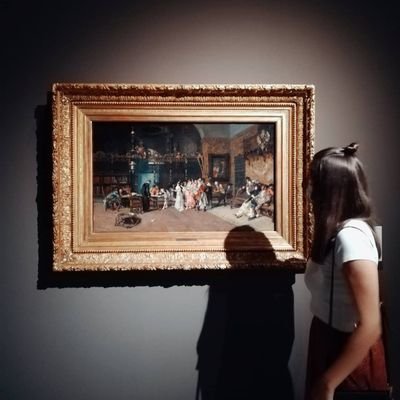 enclaustradaa's profile picture. tendenciosa pro marxista