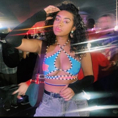 http_lattae's profile picture. she/her