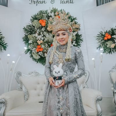 presentacchi's profile picture. 21, 23, 25! irpan's.
lagi bebenah tweets | ig: https://t.co/1fhKD0sG9N