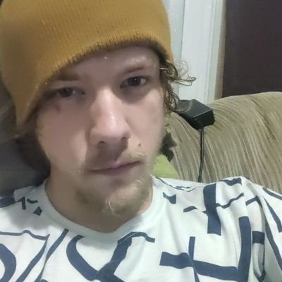 Silent_KnightRs's profile picture. gamer/soon to be streamer/stoner