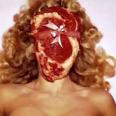 FroidGarcon's profile picture. Dadaïsme extrême.