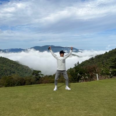 #24卒  国家公務員か海外大学院行くか迷っています。文系だけど理系に行きたい！python