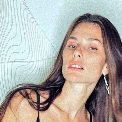 Magalomaniaca's profile picture. 🍷