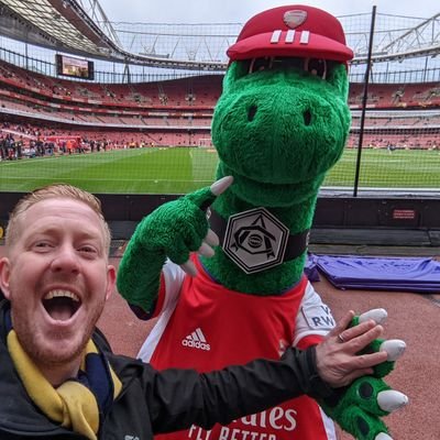 Family, Friends & Football. Love Arsenal and Pompey, Always support the team. Running, cycling and swimming in that order.