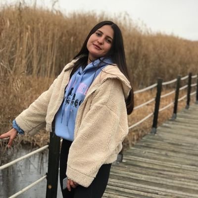 ozgebgrcu's profile picture. 