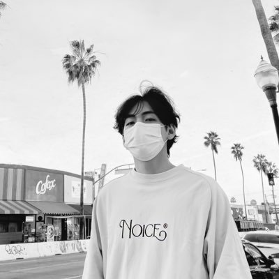 withbtsforlife's profile picture. here for my lomls @BTS_twt 🪐