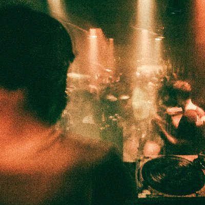 rridds's profile picture. software eng. repetitive music.