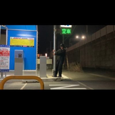 6f18caed4ca04bd's profile picture. why so serious?