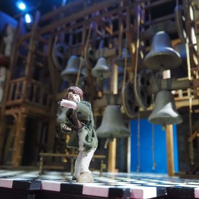 吉永大輔 .97（27） 野球部出身⚾️（ORIX fan）
ジオラマアーティスト - Diorama Artist ジオラマ✂️、木工&塗装🔨、イラストもたまに🎨 ミュージカルの世界をジオラマで表現します。 
『ノートルダムの鐘』が一番好き